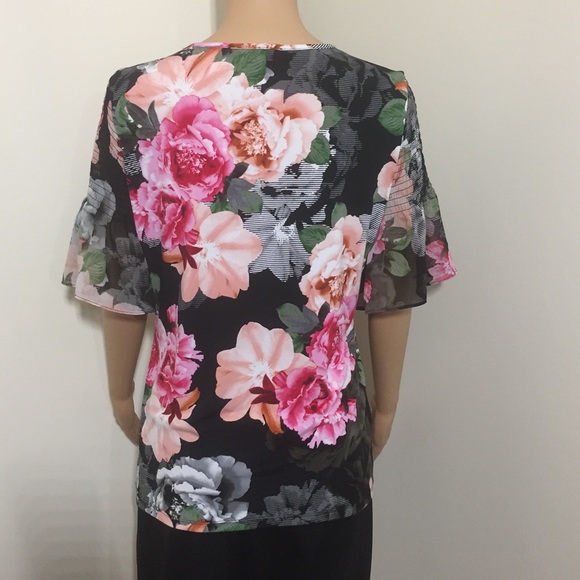 Calvin Klein || Woman’s floral print Blouse size Small - Picture 4 of 6